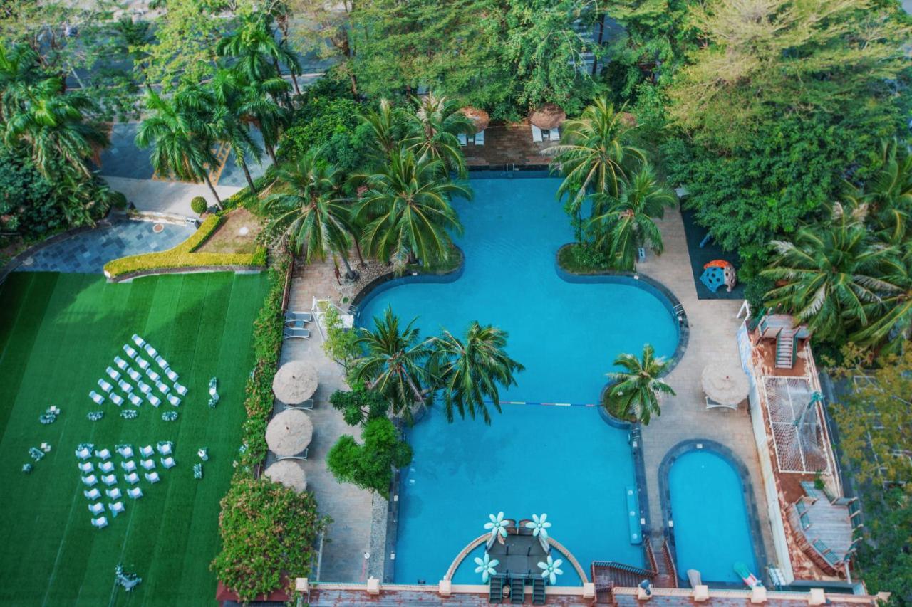 Shengyi Holiday Villa Hotel Санья Экстерьер фото