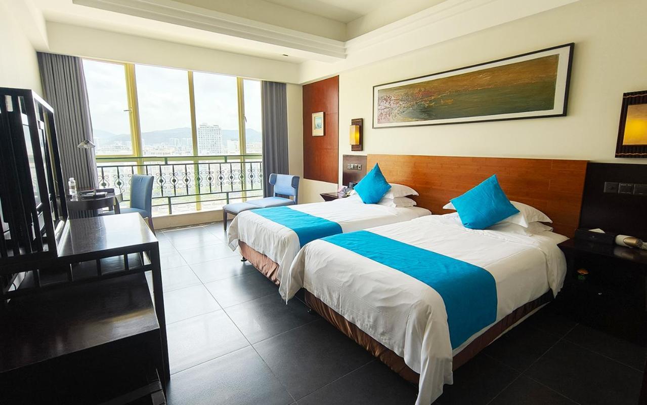 Shengyi Holiday Villa Hotel Санья Экстерьер фото