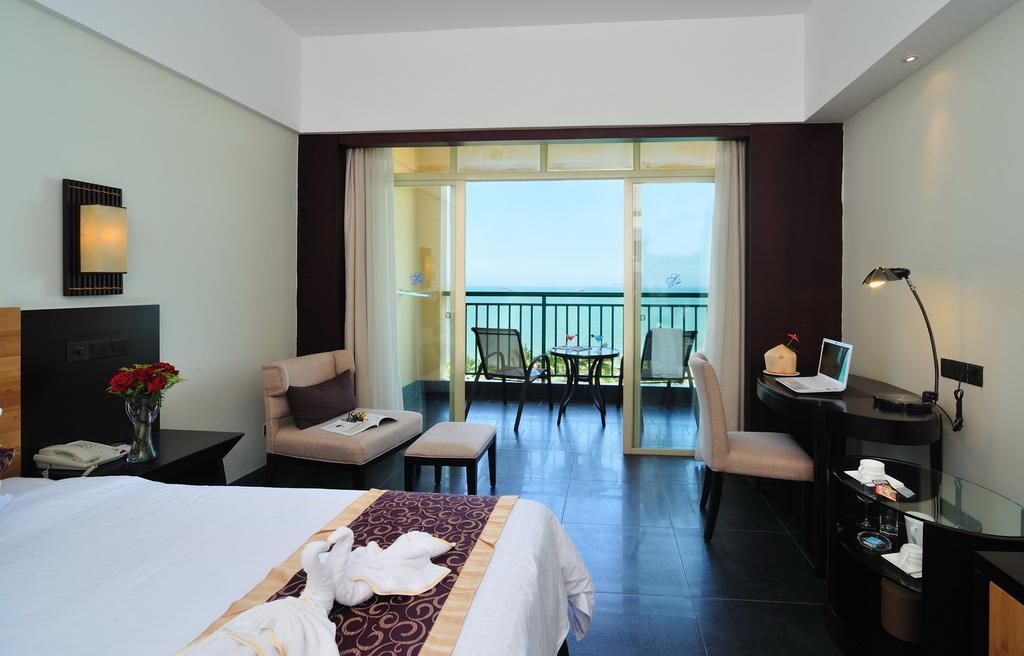 Shengyi Holiday Villa Hotel Санья Экстерьер фото